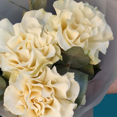 Крем брюле утром букет из необычных роз