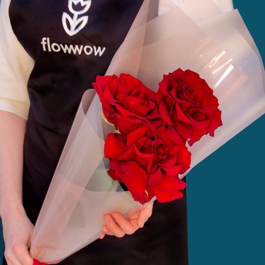 Может быть букет из красных роз