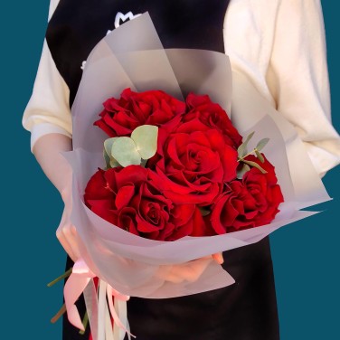 Посмотри на меня букет красных роз