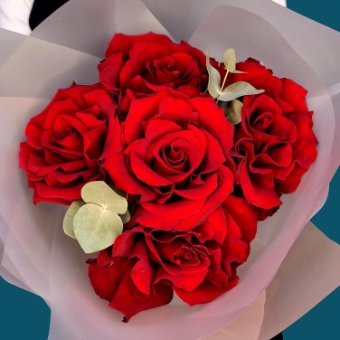 Посмотри на меня букет красных роз