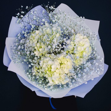 Букет голубых гортензий