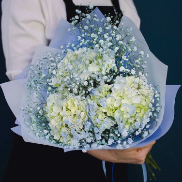 Букет голубых гортензий