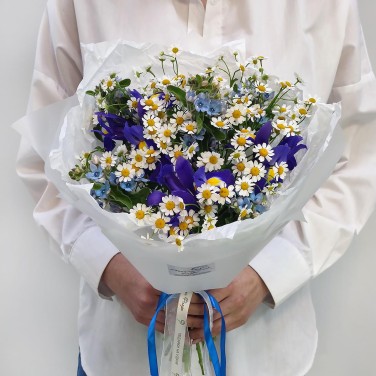 Летний вечер букет полевых цветов