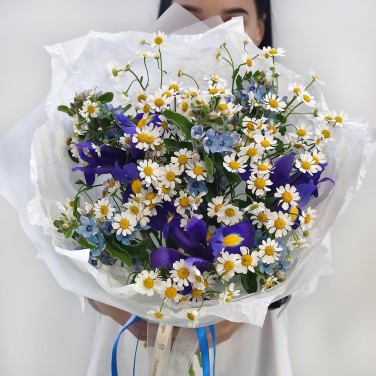 Летний вечер букет полевых цветов