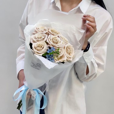 Ментальность букет пудровых роз