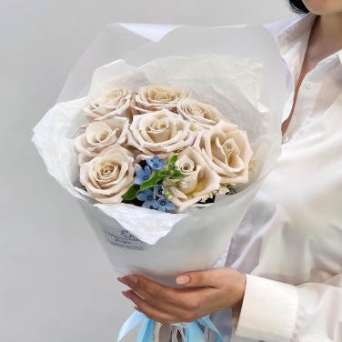 Ментальность букет пудровых роз