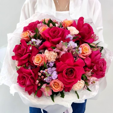 Десертное вино букет прекрасных французских роз