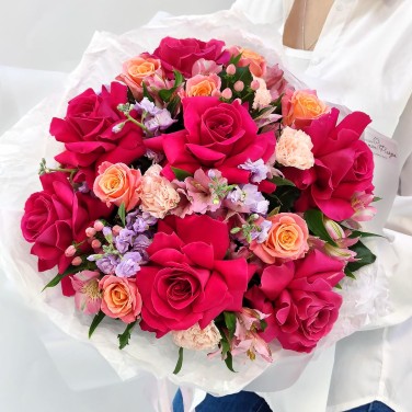 Десертное вино букет прекрасных французских роз