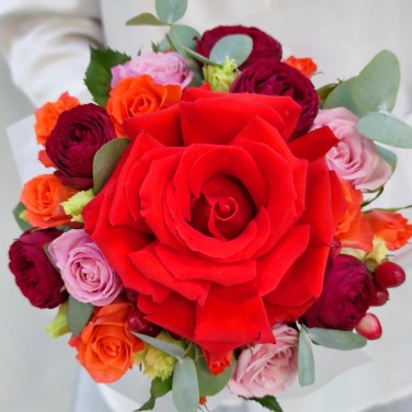 Перо жар-птицы коробка с яркой розой