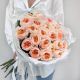 Букет из 25 персиковых пионовидных роз