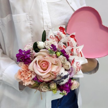 Хорошее настроение цветы в сердце с рафаэлло