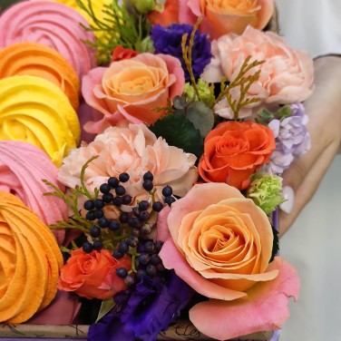 Очарованная сладость с цветами