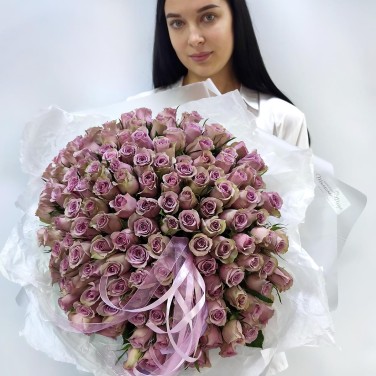 Лавандовые сны монобукет из 151 розы