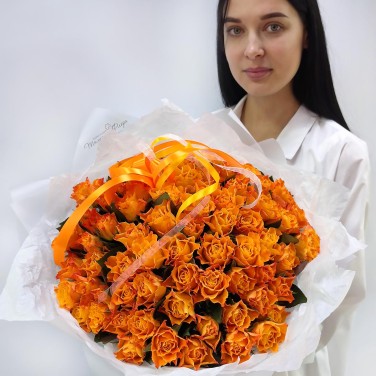 Рыжее солнце - 75 роз в монобукете