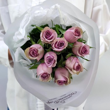 Лавандовые сны монобукет из 9 роз