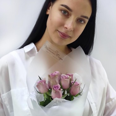 Лавандовые сны монобукет из 7 розы