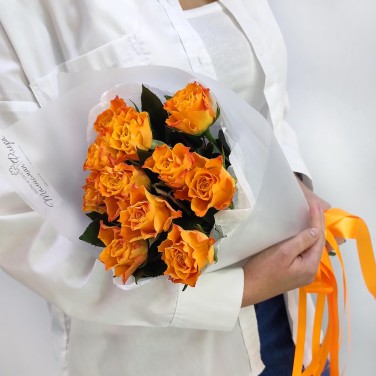 Рыжее солнце - 11 роз в монобукете