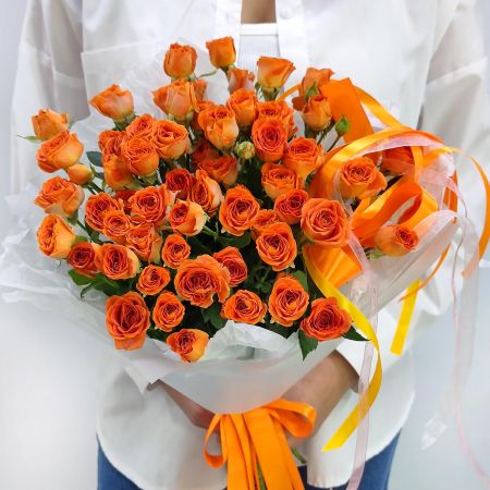 Букет 11 кустовых оранжевых роз