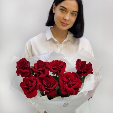 Красные французские розы 7