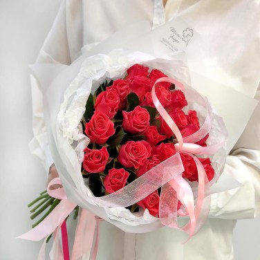 Розовый подарок букет из 25 роз