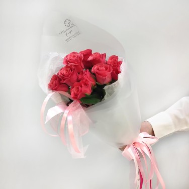 Розовый подарок букет из 9 роз