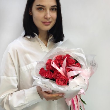 Розовый подарок букет из 15 роз