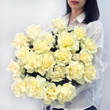 Шикарный букет белых французских роз