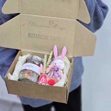 Милой моей подарочный набор с зайкой, свечой и печеньем