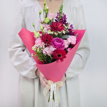 Летний акварельный эскиз букет цветов