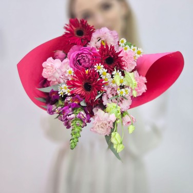 Летний акварельный эскиз букет цветов