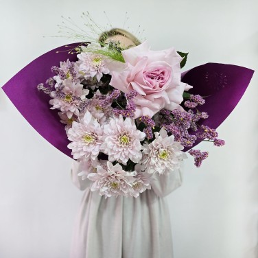 Розовое озеро букет комплимент