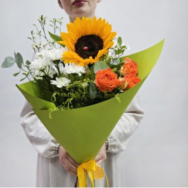 Букет комплимент Скоро в школу