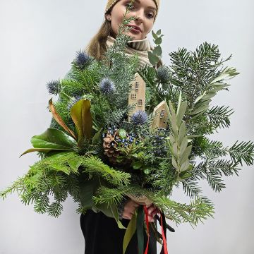 Букет зимний домашний из разной хвои