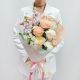 Нежная история букет кремовый из пионовидных роз