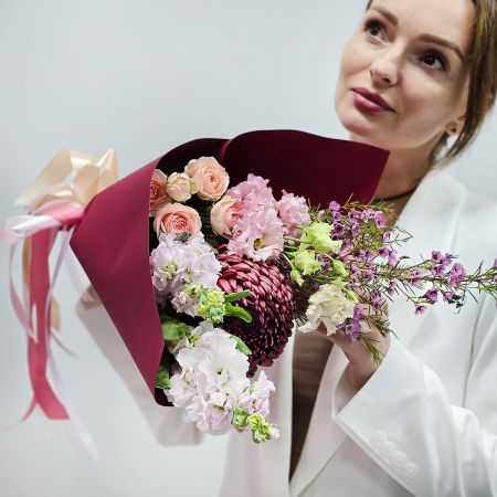 Стильная осень в бордовых тонах