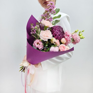 Лиловость ласковых встреч букет с бургунди