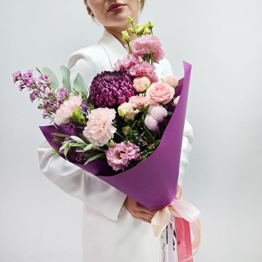 Лиловость ласковых встреч букет с бургунди