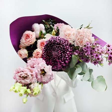 Лиловость ласковых встреч букет с бургунди