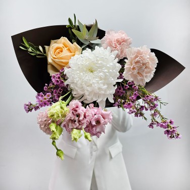 Осень розовых воспоминаний букет с хризантемой