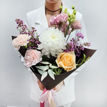 Осень розовых воспоминаний букет с хризантемой