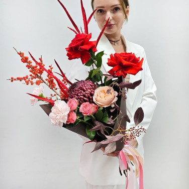Букет яркий Пламя страсти