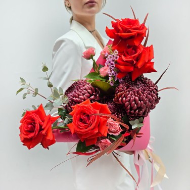 Букет с хризантемой бигуди Укрощение строптивой