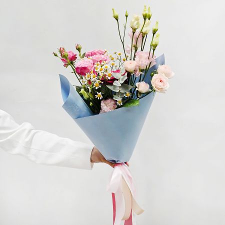 Голубая история букет летний