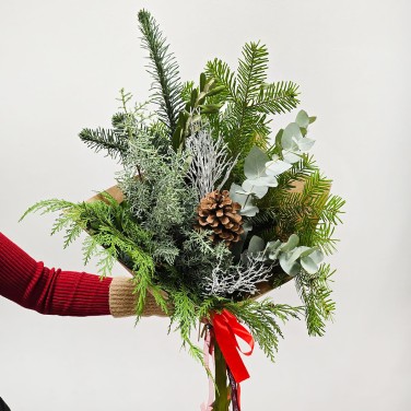 Твоя зима букет из хвои