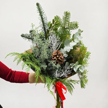 Твоя зима букет из хвои