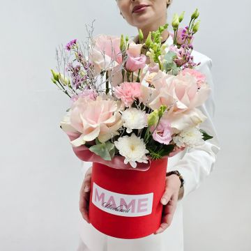 Коробка с цветами Маме с Любовью