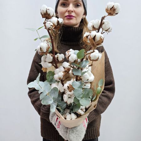 Ветки хлопка с эвкалиптом
