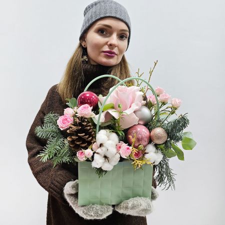 Зимняя композиция в сумочке