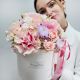 Букет из розовых французских роз в коробке