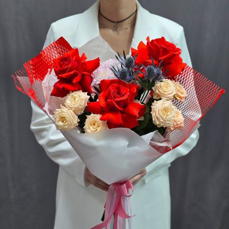 Букет алых роз Ветер страсти
